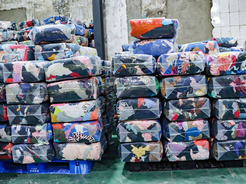 used clothing in bulk
