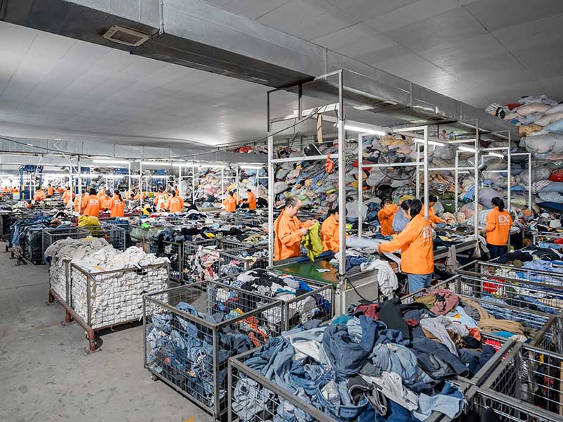 As 5 principais fábricas de roupas de segunda mão por atacado na Grécia