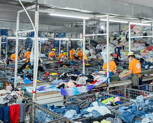 used clothes sorting line