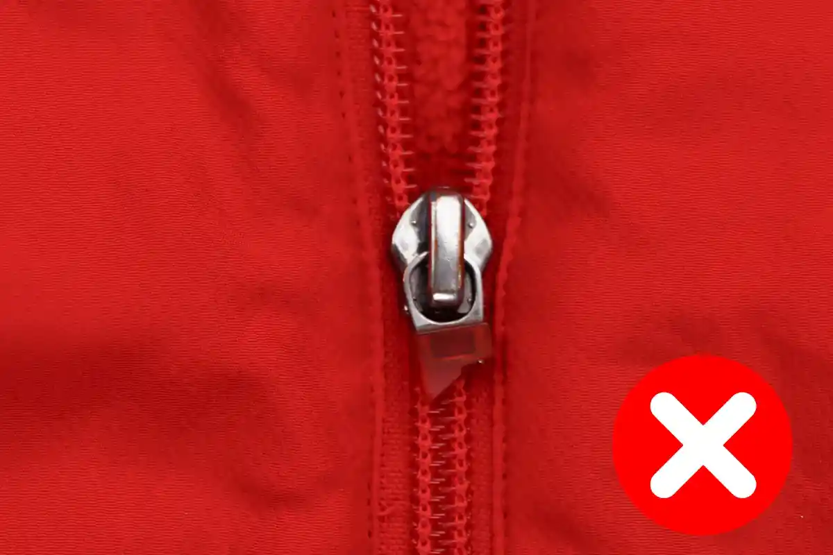 Defective Zippers.webp